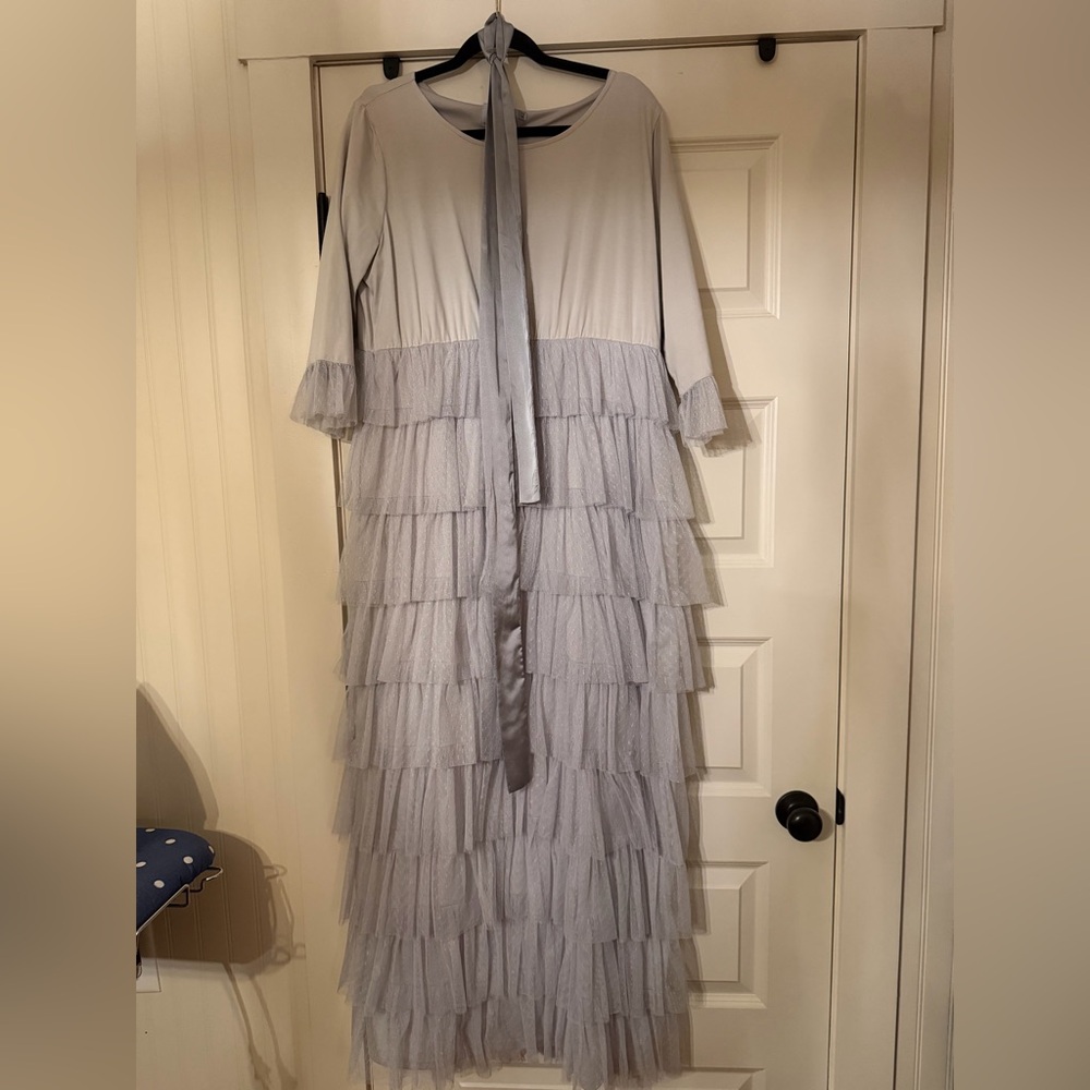 Dainty jewells tule maxi dress - Picture 2 of 2